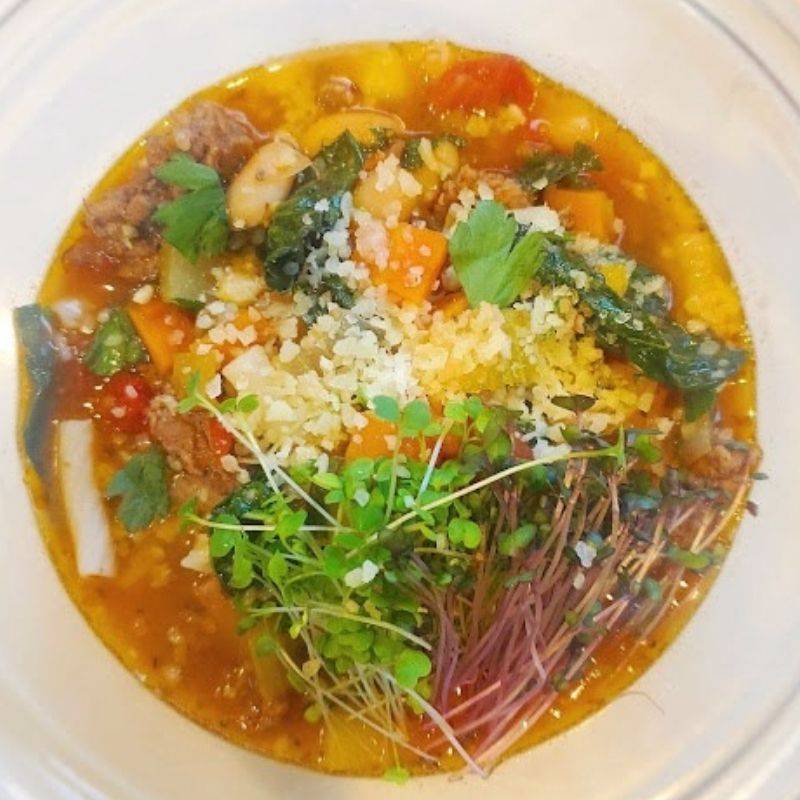 Veggie-Packed Minestrone Soup with Beef – Hamama