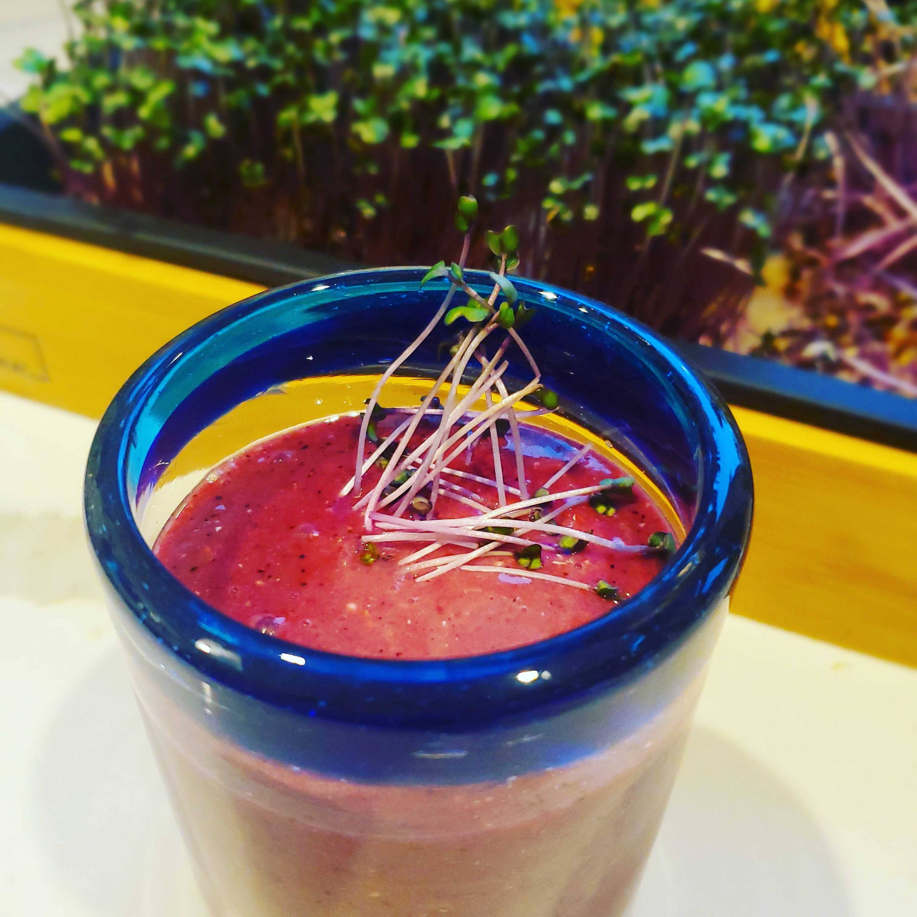 Superfood Pomegranate-Berry Smoothie – Hamama