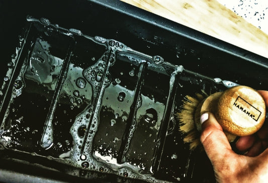 How to Clean Your Grow Tray
