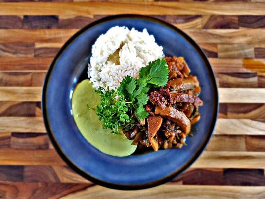 Vegan Peruvian Saltado with Peruvian Green Sauce