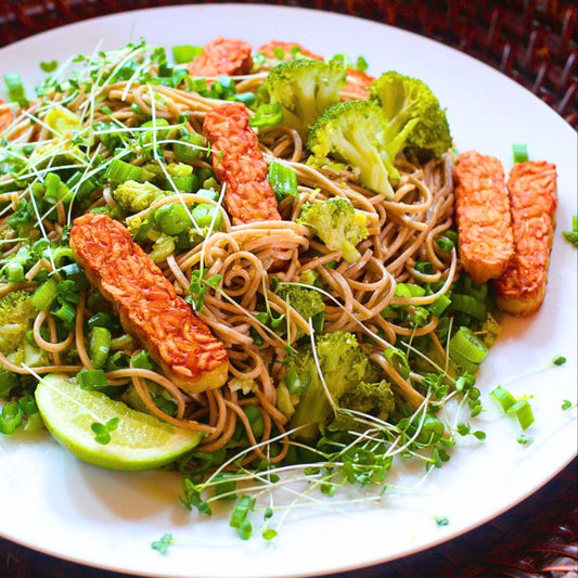 Sesame Garlic Soba Noodles with Broccoli, Crispy Tempeh & Microgreens