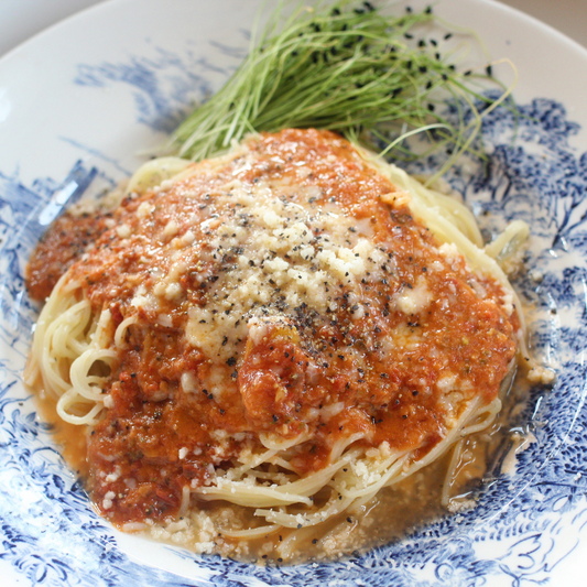 Garlicky Tomato Pasta