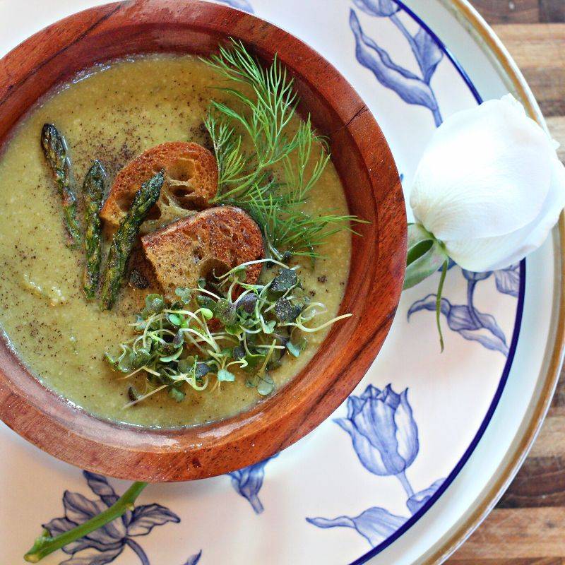 Cashew Cream of Asparagus, Leek & Tarragon Soup